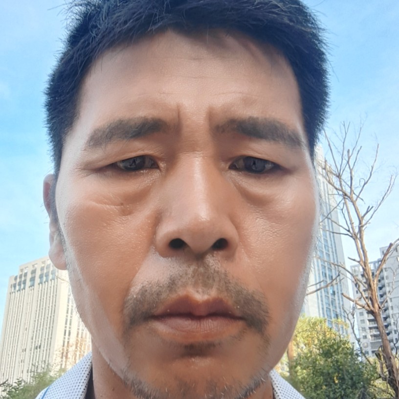 尘宵爱恋妖娆的照片
