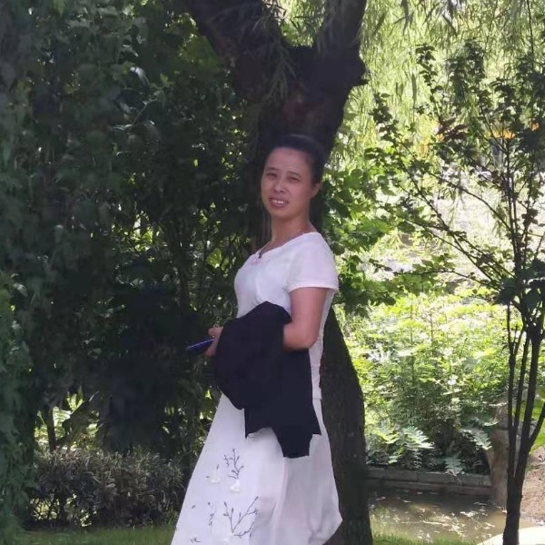 最后的扯巨人的照片