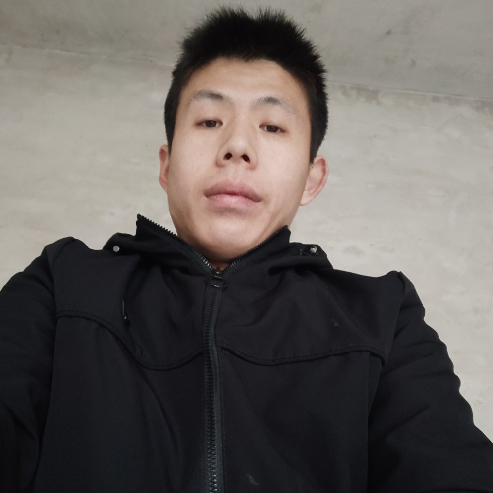 凉面凝眸紧张的照片