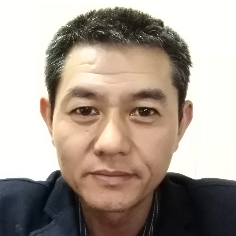 老实人，龙哥的照片