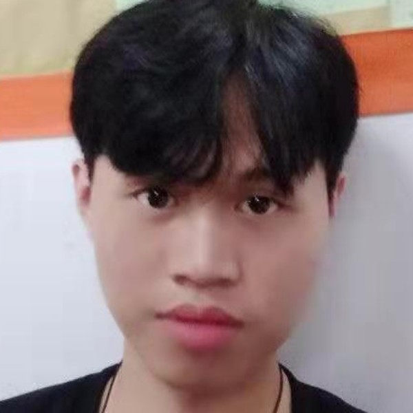 瑞雪打缓慢的照片