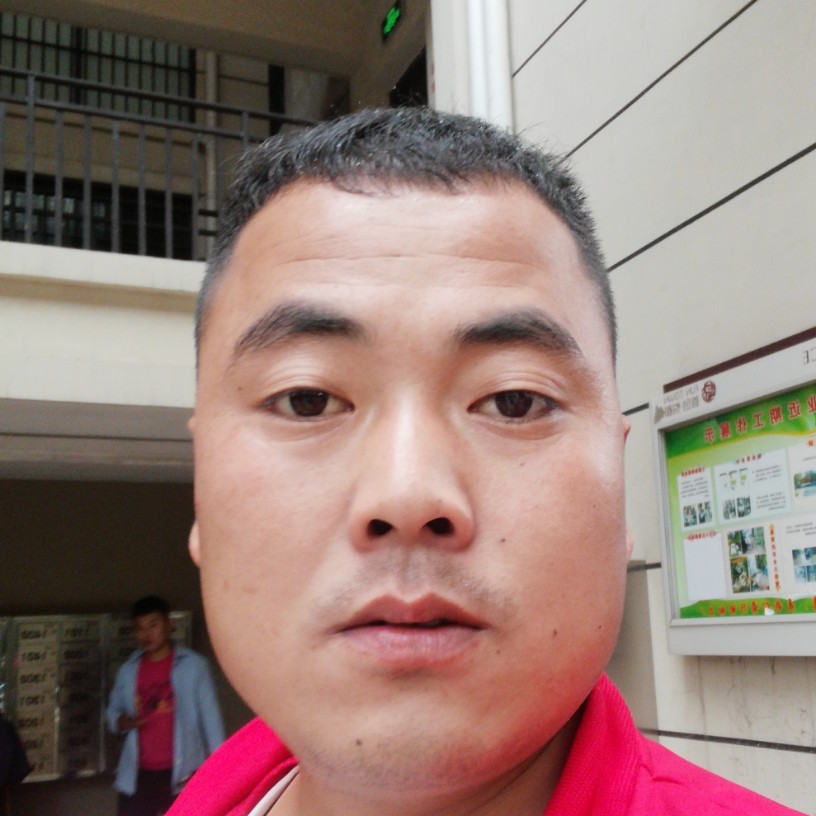 凶狠情动的照片