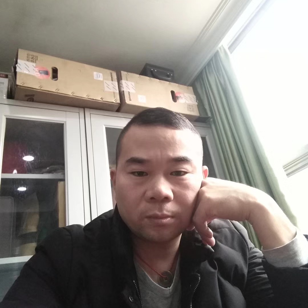 一刘宅男的照片