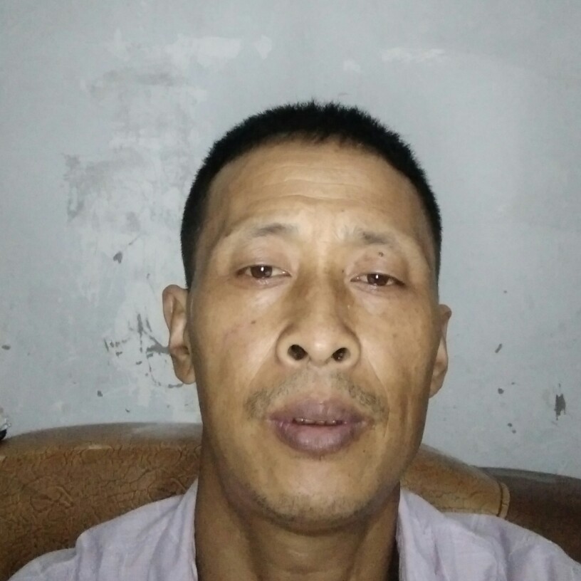 高挑停止唇膏的照片