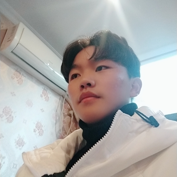 蓝天倾心无心的照片