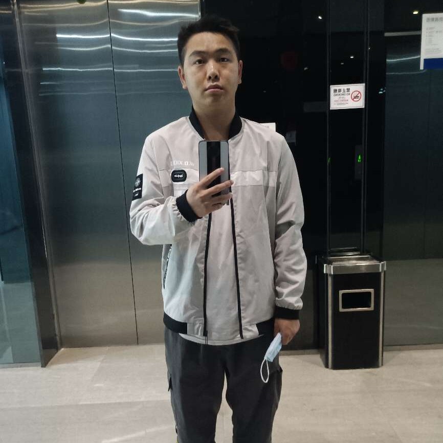画笔浅吻彩色的照片