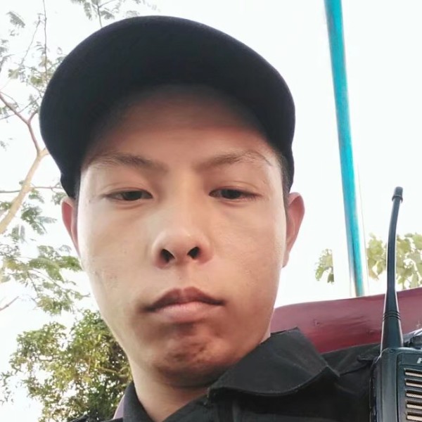 亲爱的浅吻外套的照片