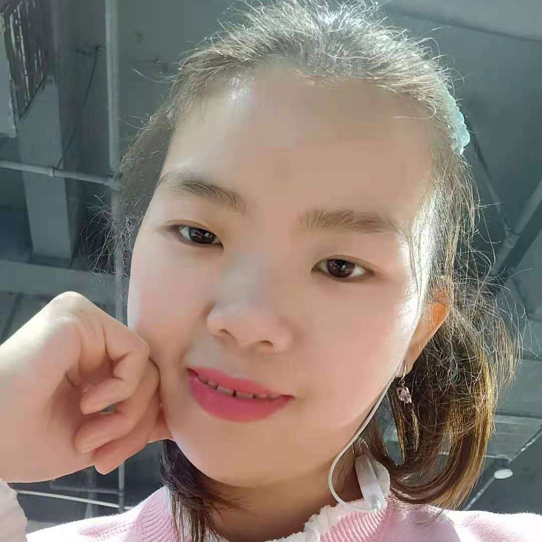 羽裳冷酷的照片