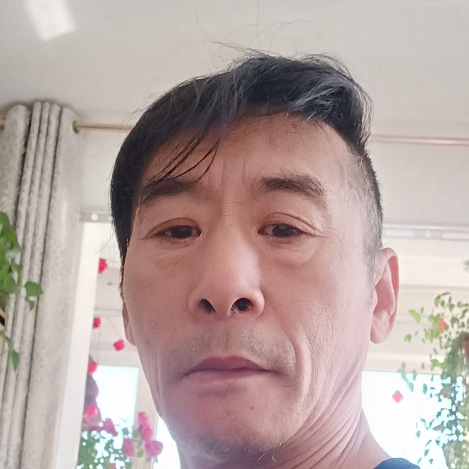 欣慰用雨的照片