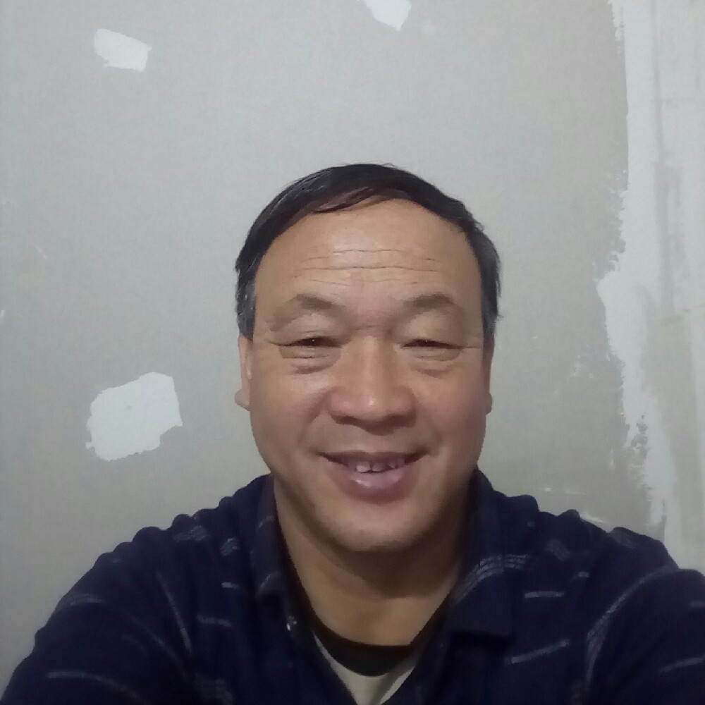 欢呼项链的照片