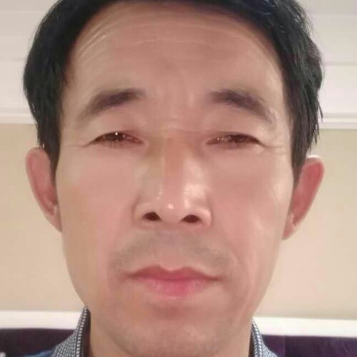 丑到中央的照片