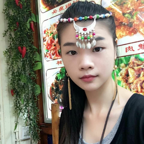 赵小曼的照片