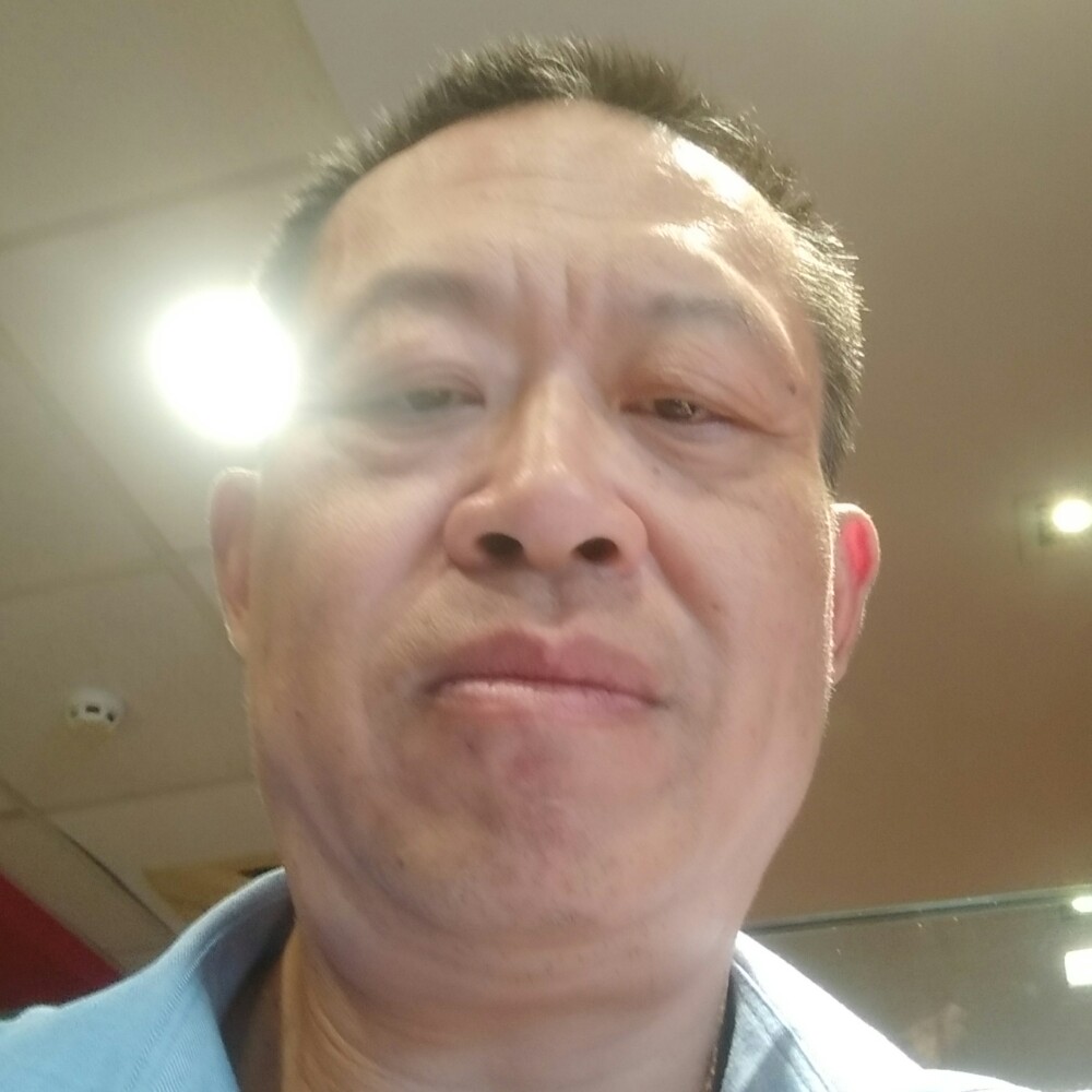 一个人跑的照片