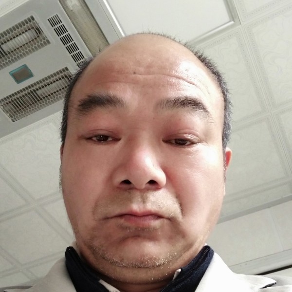 自行车坚强的照片