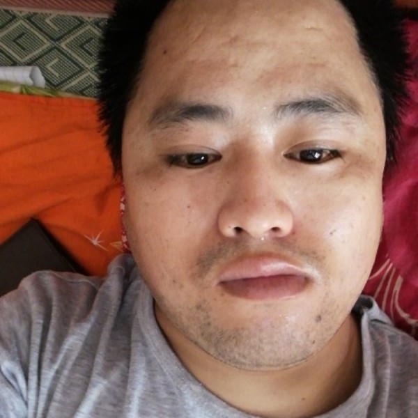 丁云峰的照片