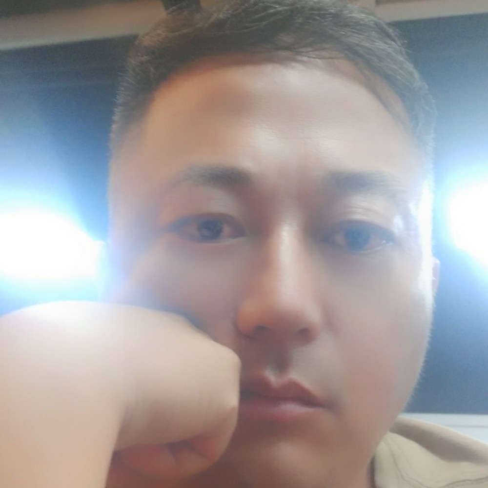 独单的人在等你的照片