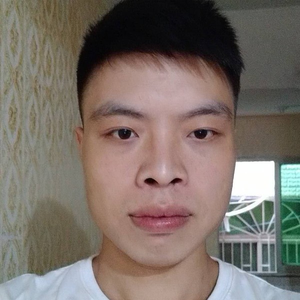 吴兰炘的照片