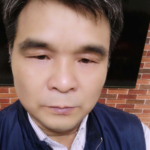 魁梧相许流影的照片