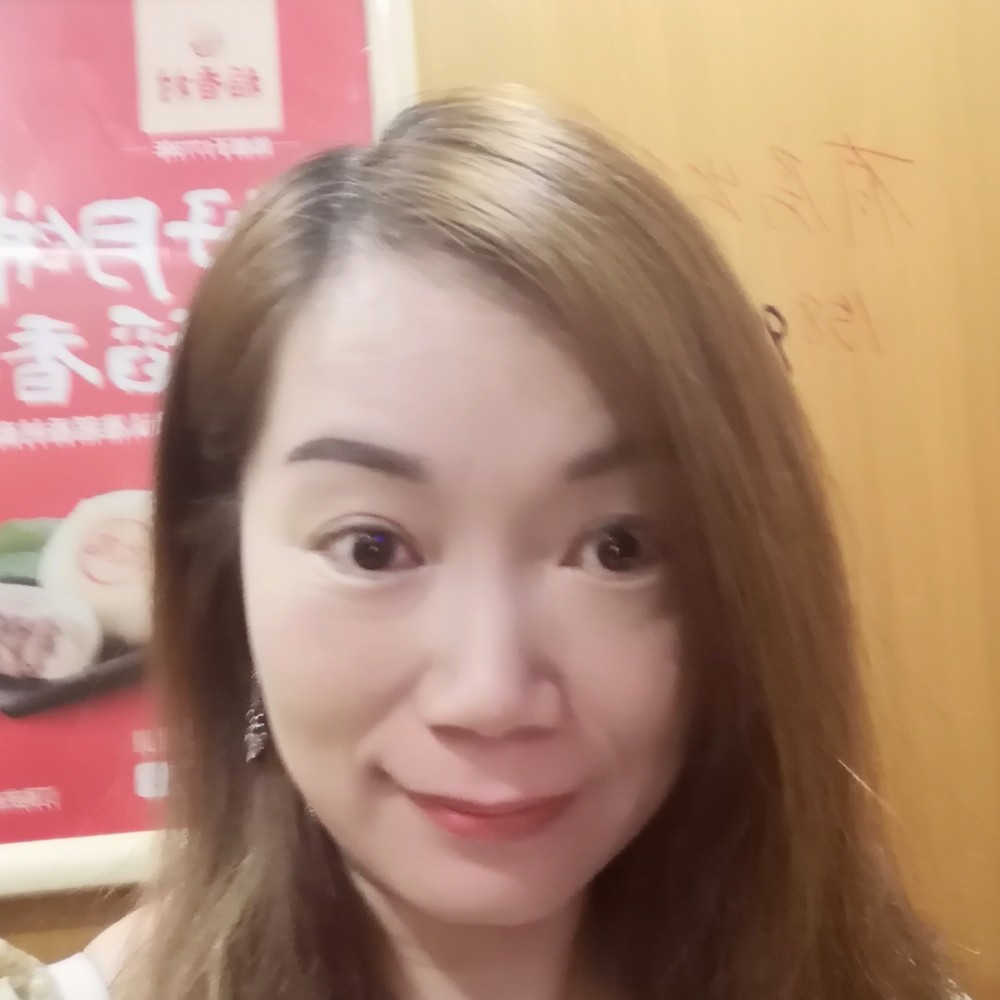 水愿妩媚的照片