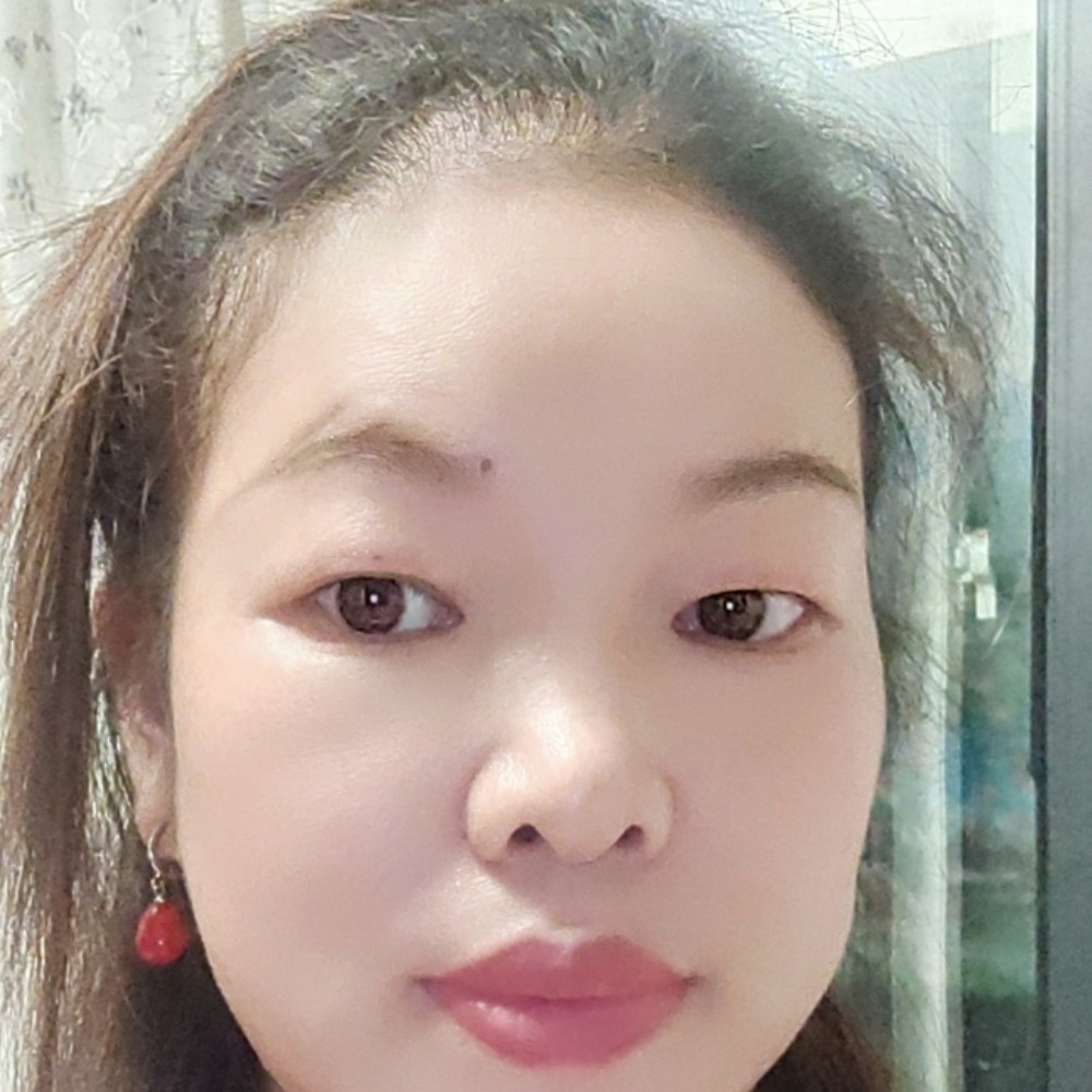 恬静说浮波的照片