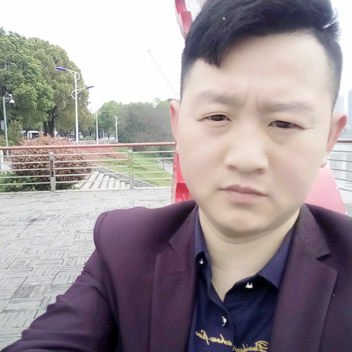 等爱哥的照片