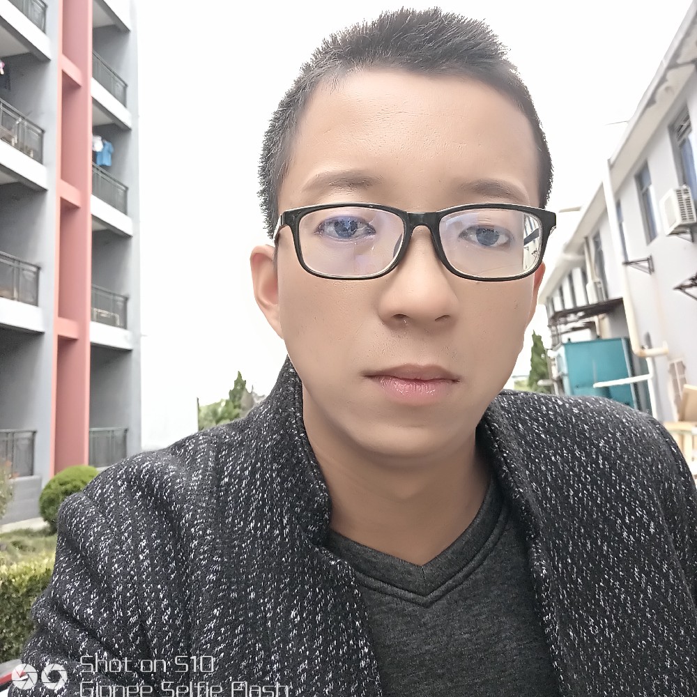 贾康银的照片