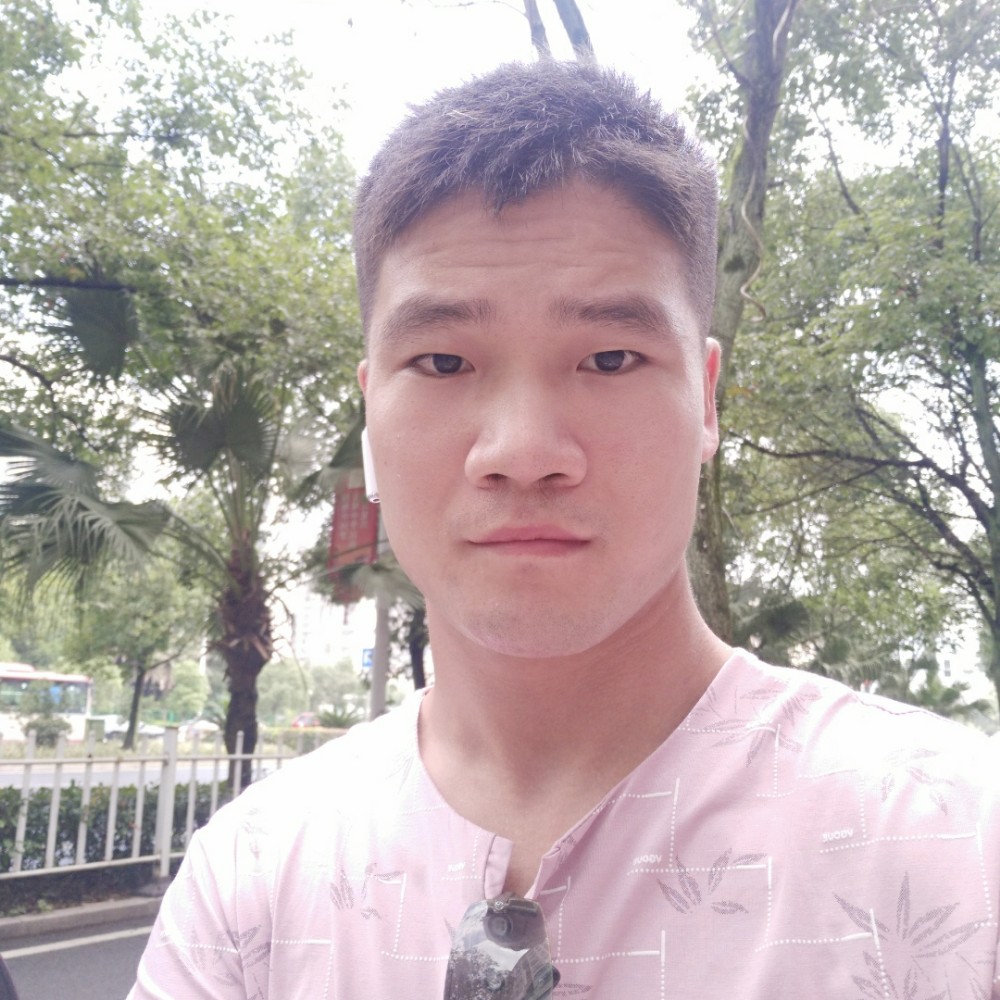 满满人海只为遇见的照片