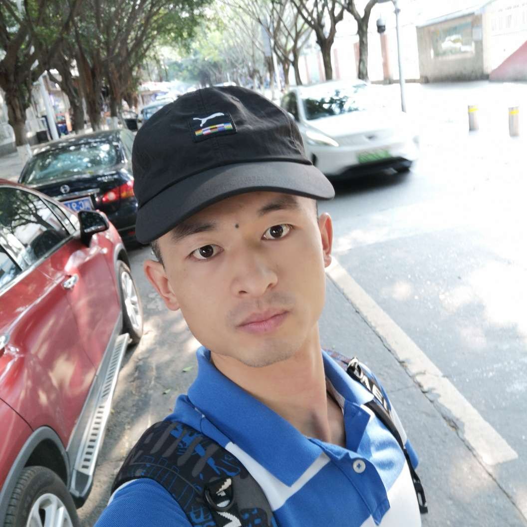 爱听歌还春华的照片