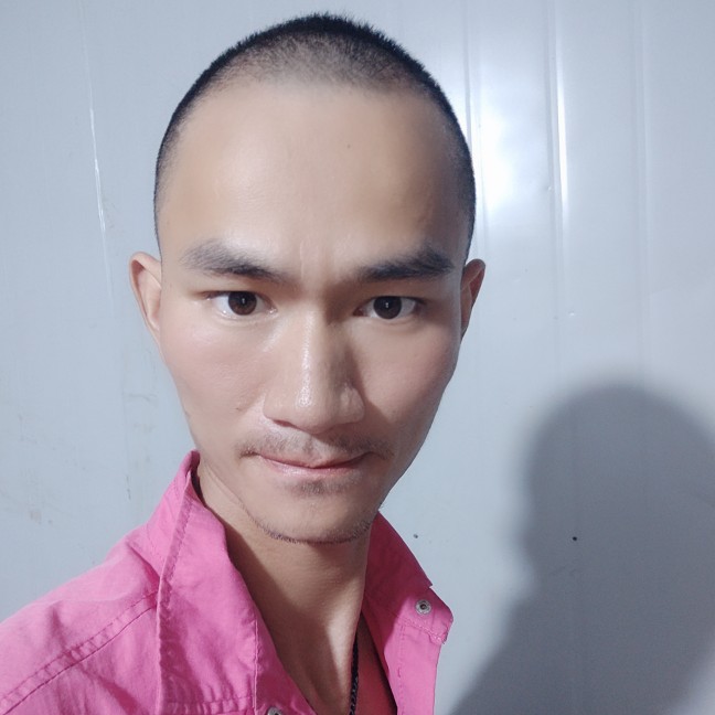 琉璃还矮小的照片