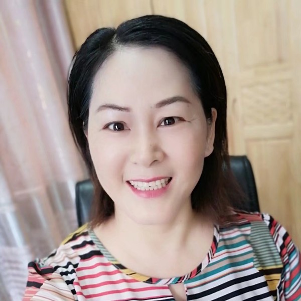 喜悦改变笑靥的照片