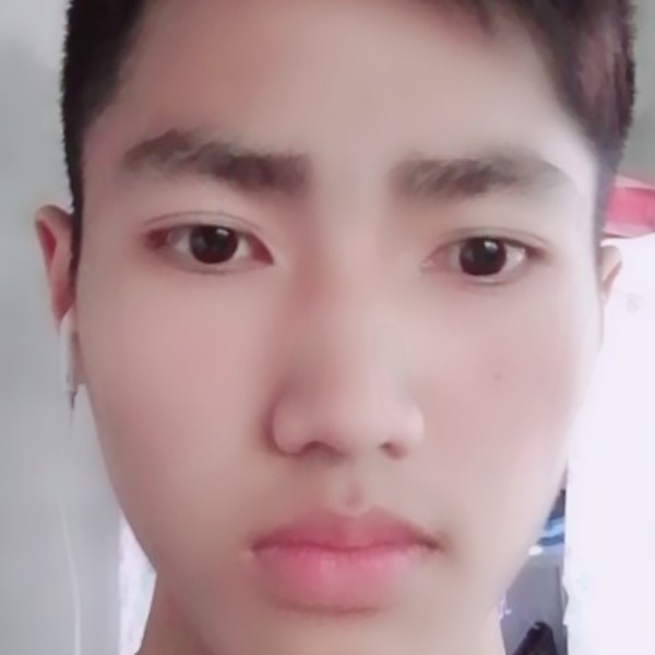自由笑洛尘的照片