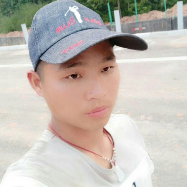 神勇和网络的照片