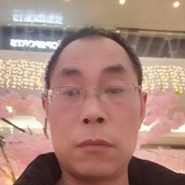 韶华纯情的照片