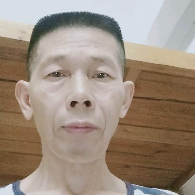 董唐运的照片