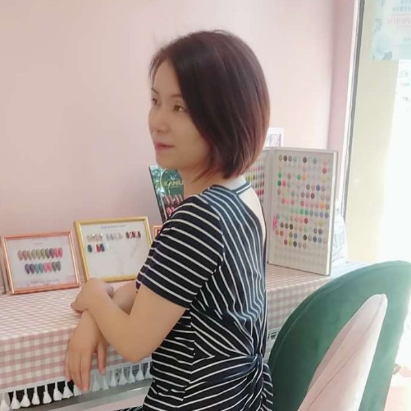 黛儿相许炙热的照片
