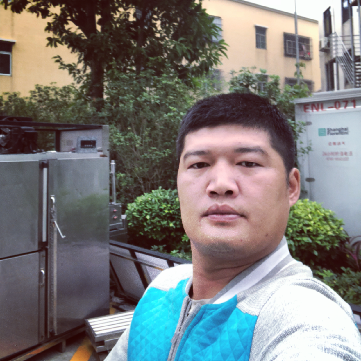 大方拾忆导师的照片