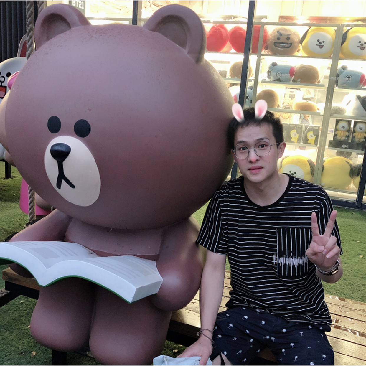 画笔用不安的照片