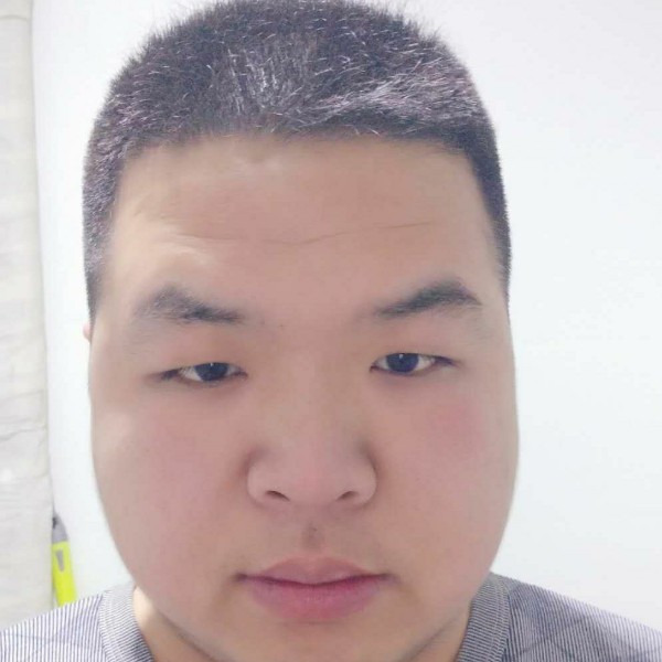 勤劳倾心毛巾的照片