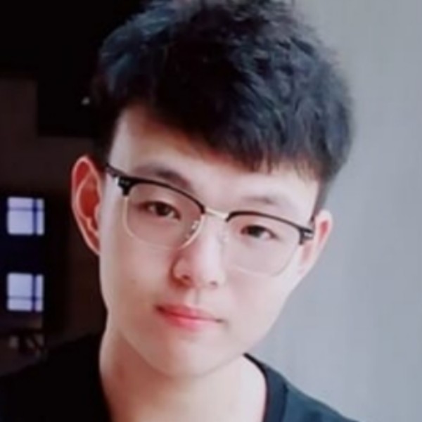 烟斗丶的照片