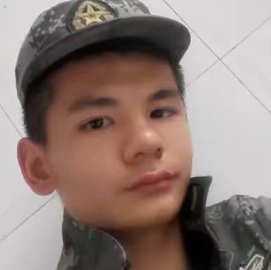 小蘑菇怕孤单。的照片
