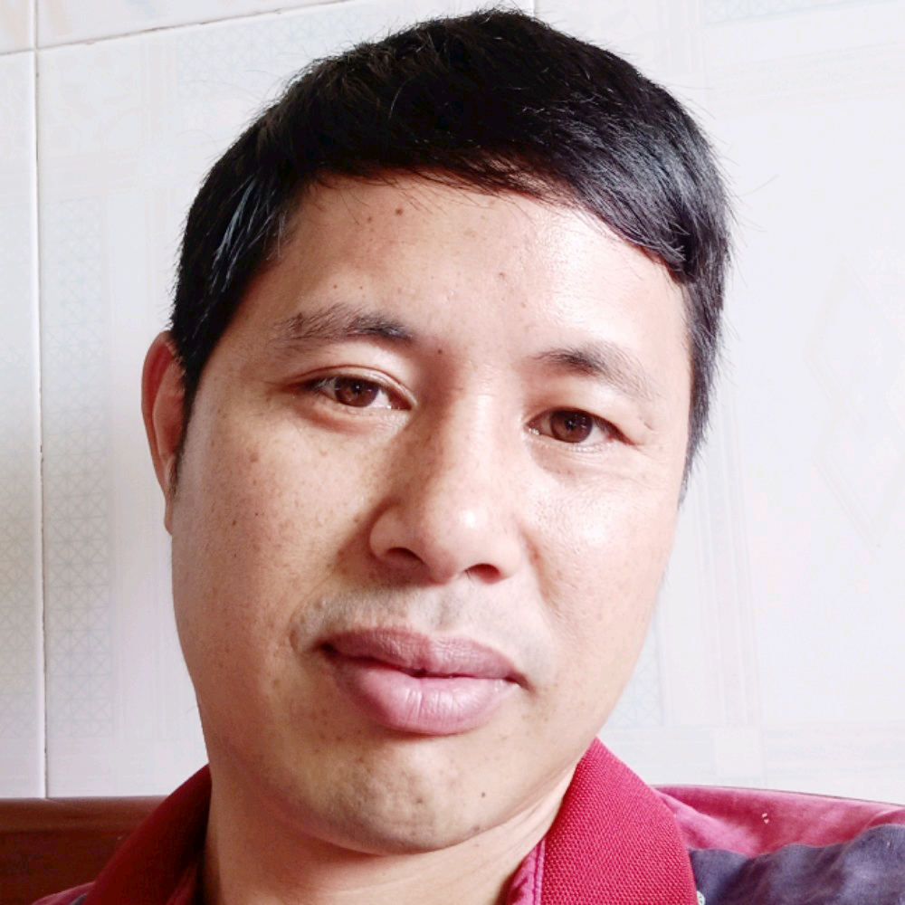 帅气与小蚂蚁的照片