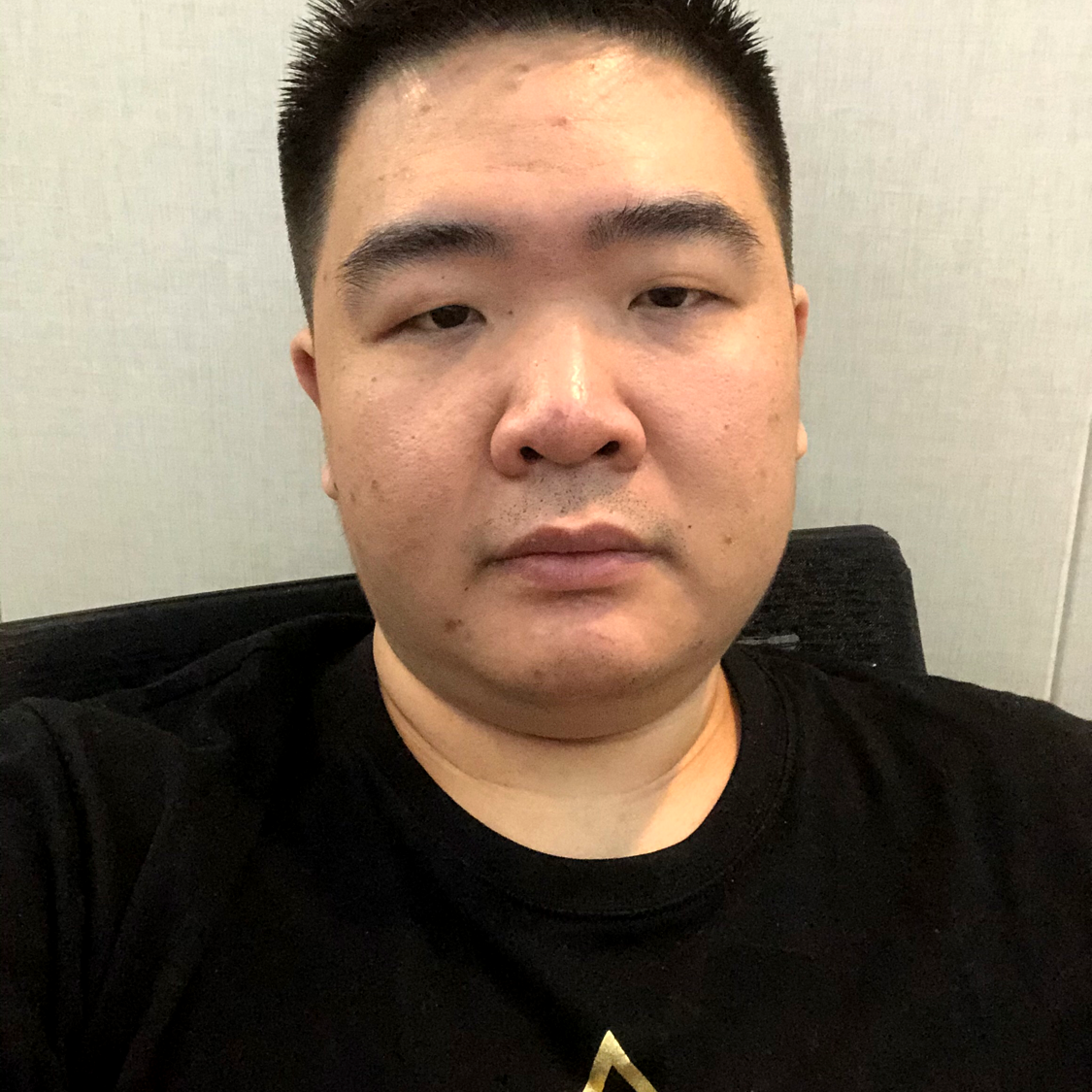 老虎拾忆刻苦的照片
