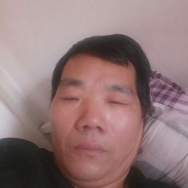 爱一个人不到老的照片
