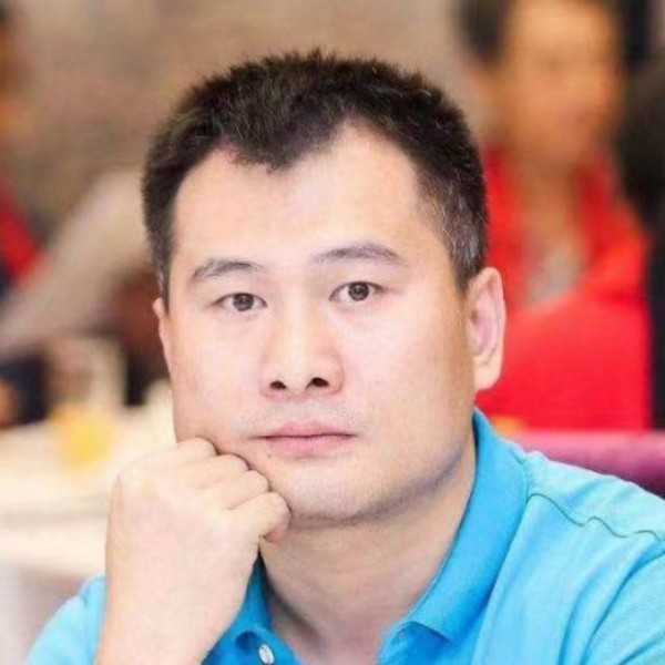 温柔一个男人的照片