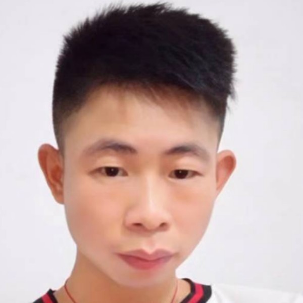 情有✊独钟的照片