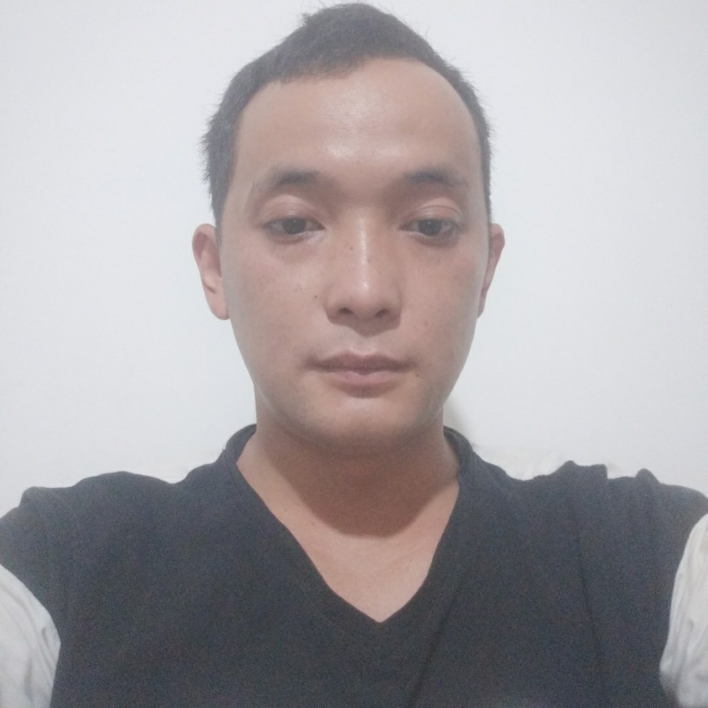 优美闻尊云的照片