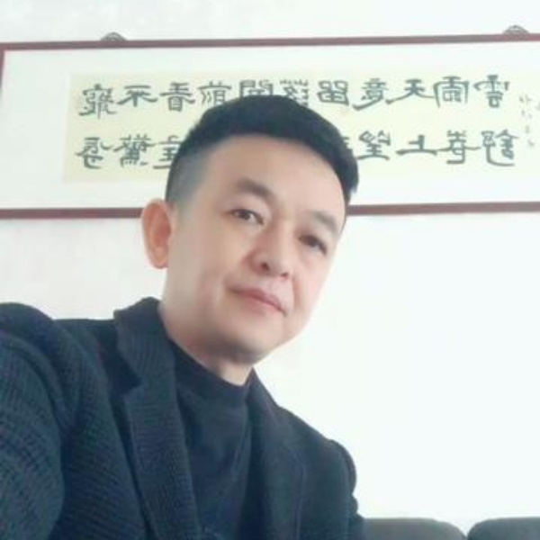 杜月东的照片