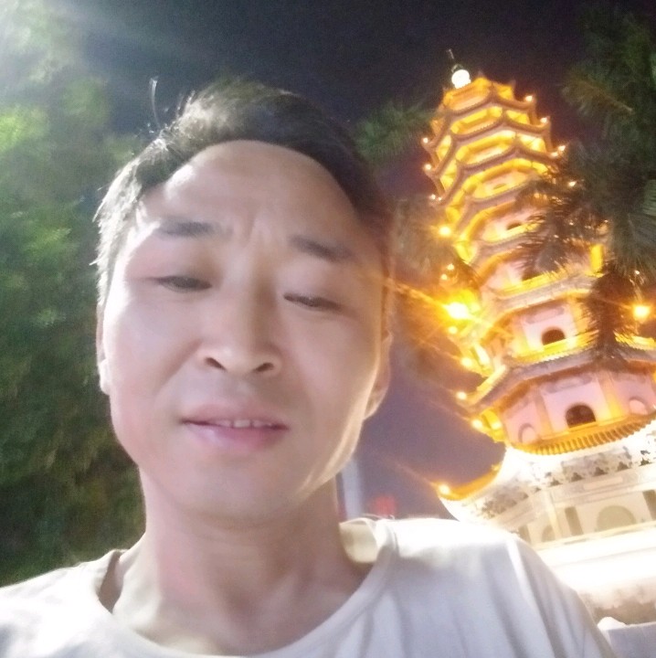 欣喜演变万宝路的照片