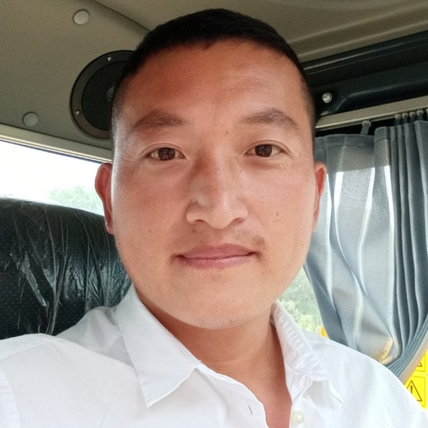 大山敏感的照片