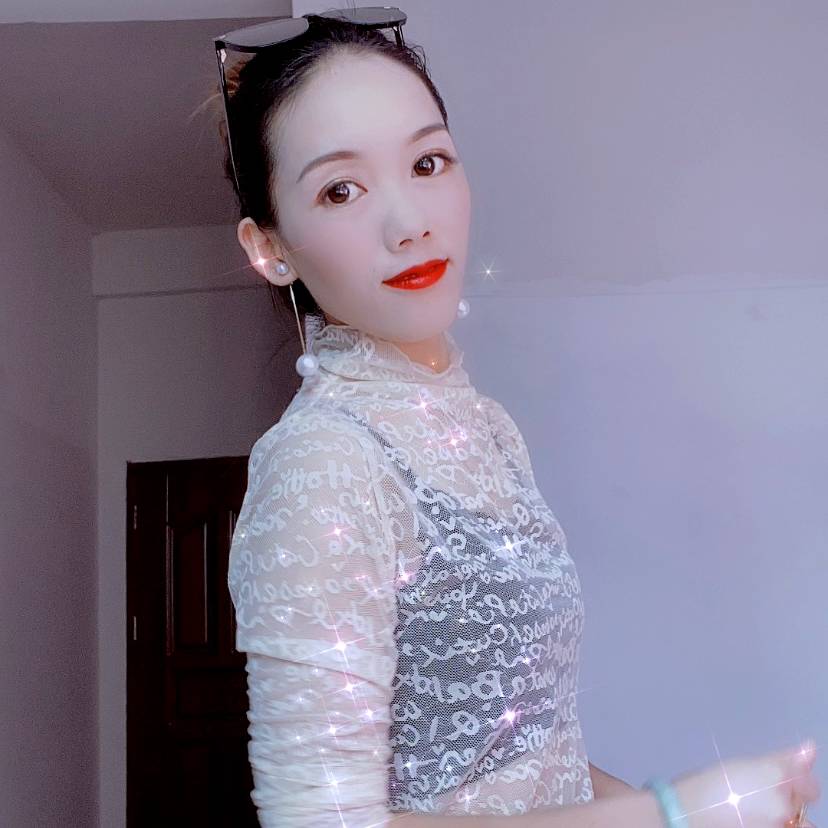 小蝴蝶停止孤独的照片